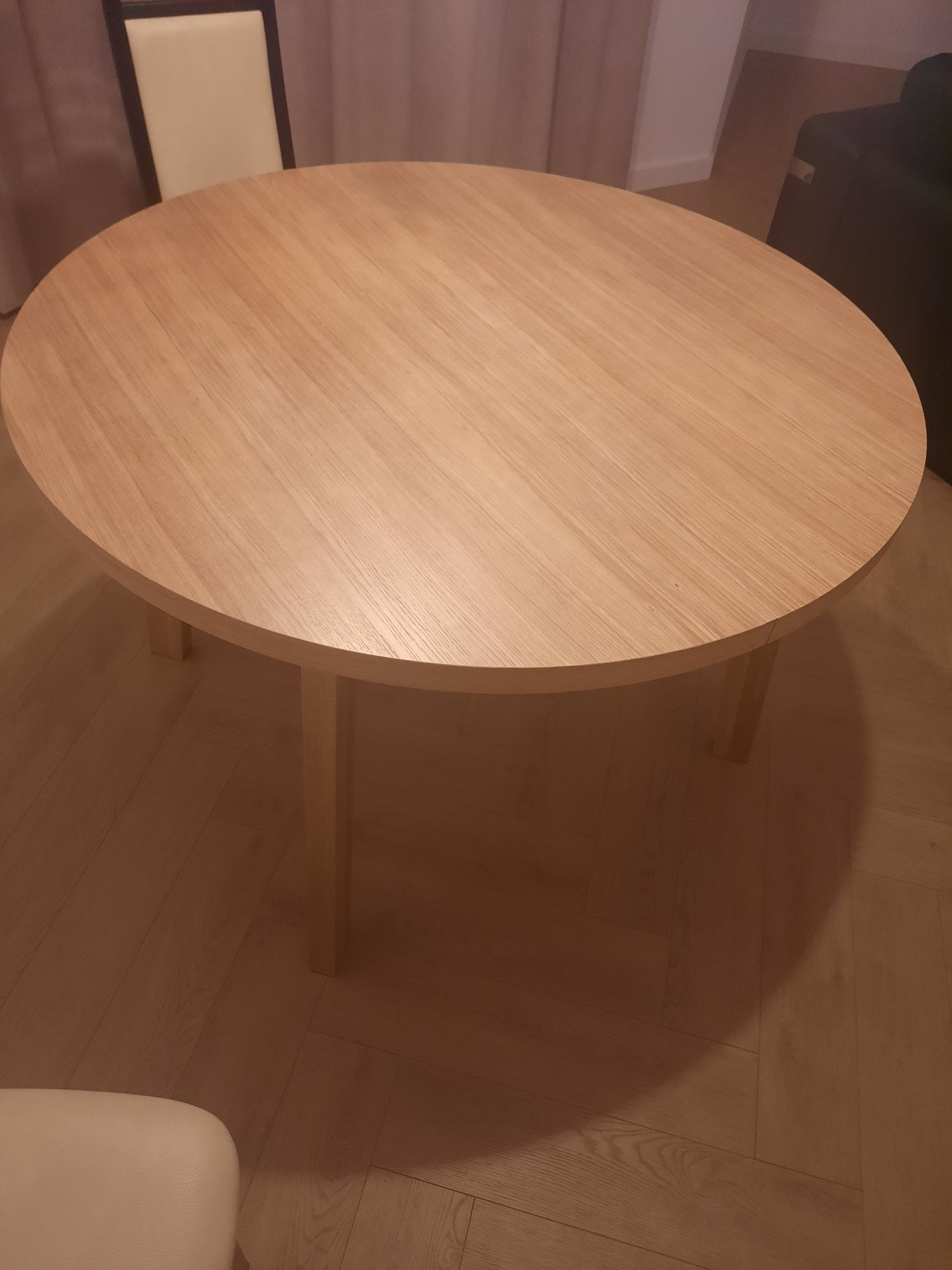 Stól nowy Paged 115cm