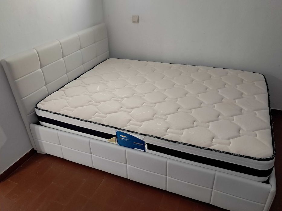 Cama somnier e colchão -Albufeira