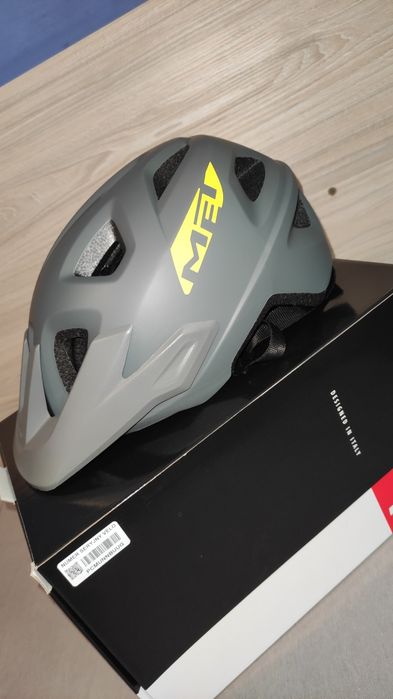 Kask Met Echo rozmiar S/M (52/57) NOWY