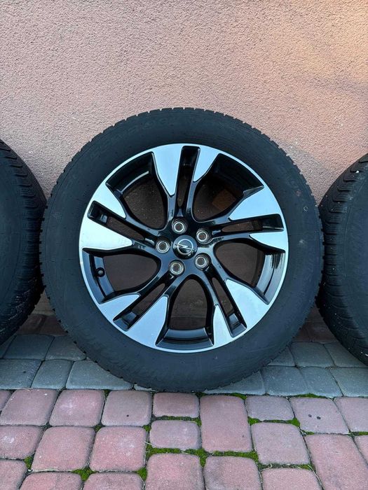 Komplet Kół Opel Grandland R18 5x108 ET49 Wielosezon
