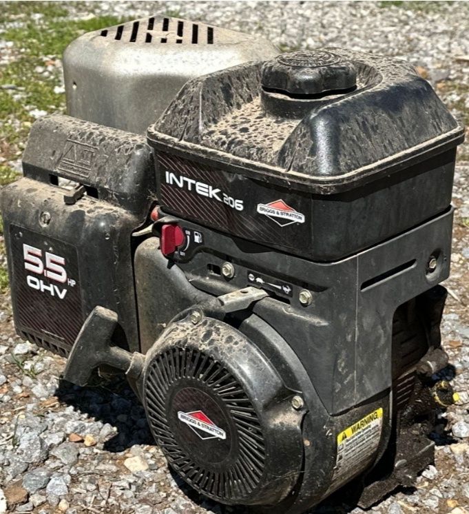 Briggs and Stratton Intec 206 Двигун по з/ч до мотоблока