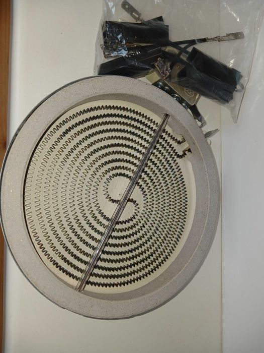 Конфорка для склокерамічної поверхні Whirlpool 1200W 481231018887