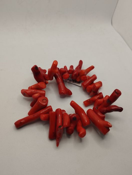 Bransoletka koral, bransoletka na żyłce