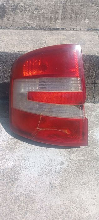 Стоп задній фонарь Skoda fabia