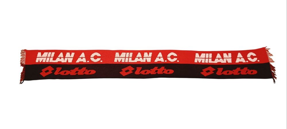 Szalik AC Milan piłkarski sportowy jednostronny używany