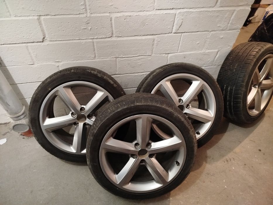 Opony Audi A4 B8 R18