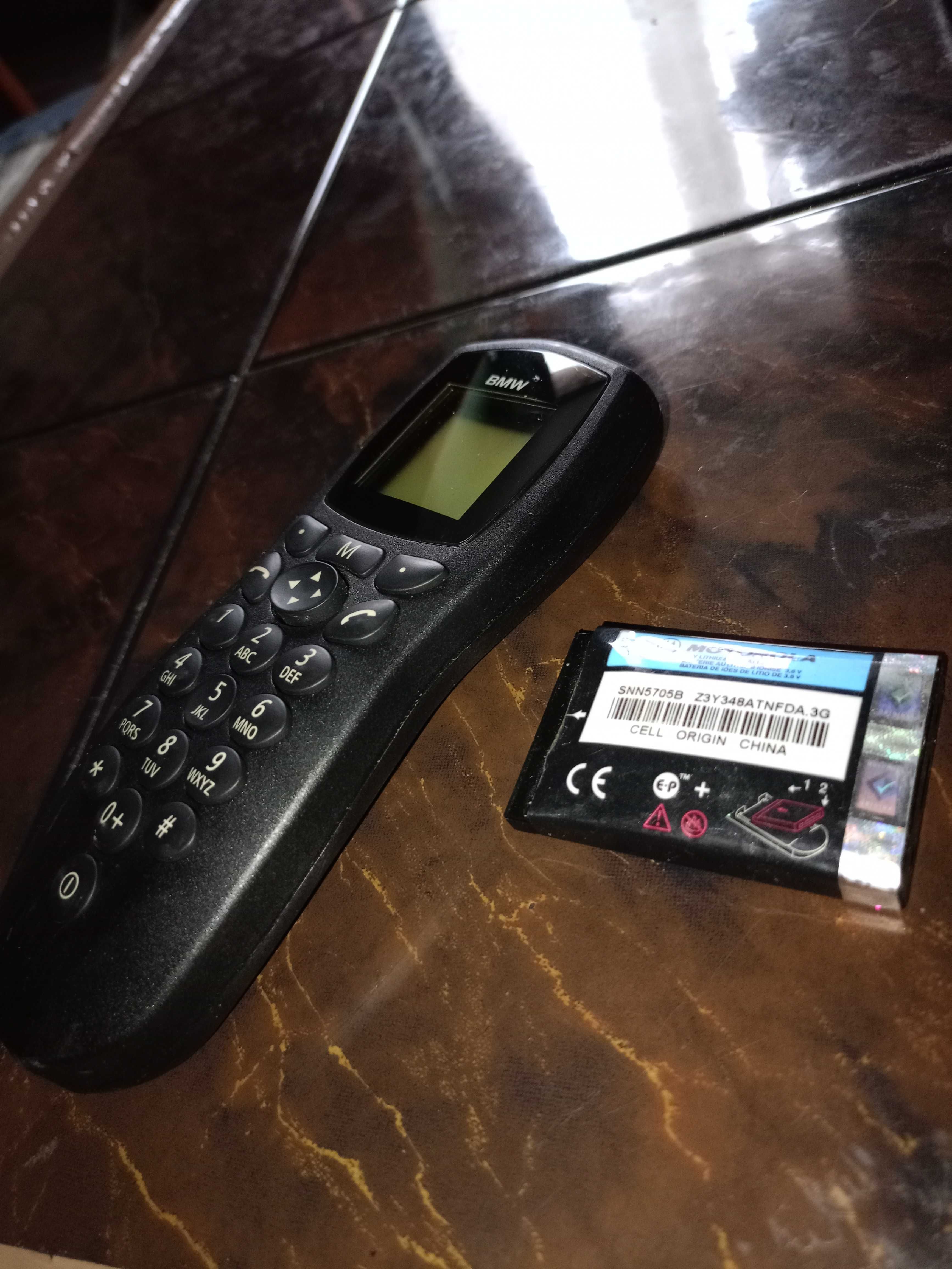 Telefon E65 nowy