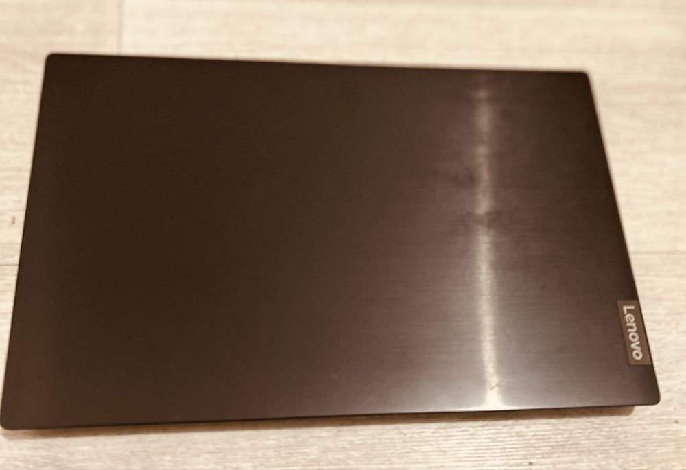 Lenovo idea pad S145-15AST