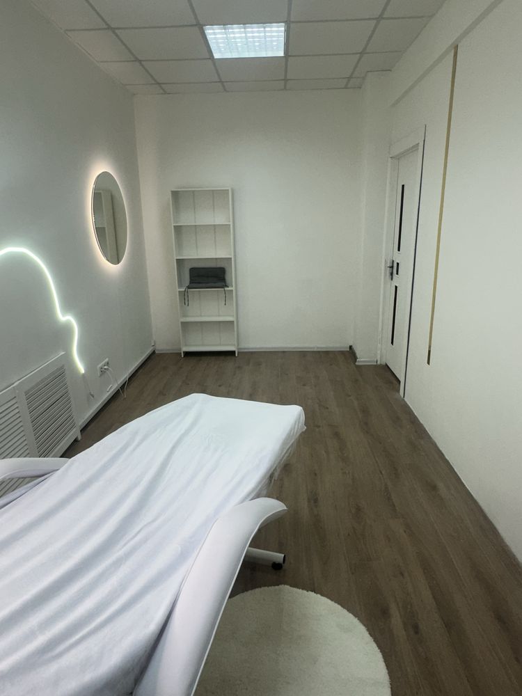 Аренда кабинета косметолога ЦЕНТР/  на 15 дней в месяц