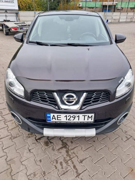 Продам свій Nissan Qashqai 2011