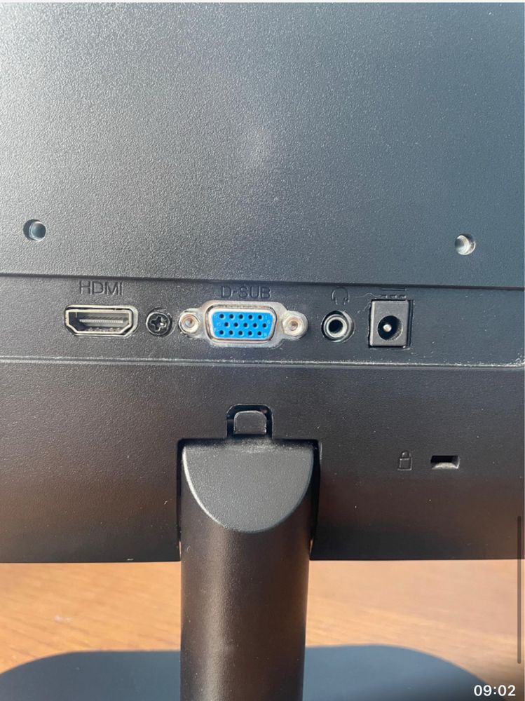 Monitor AOC 22 LCD