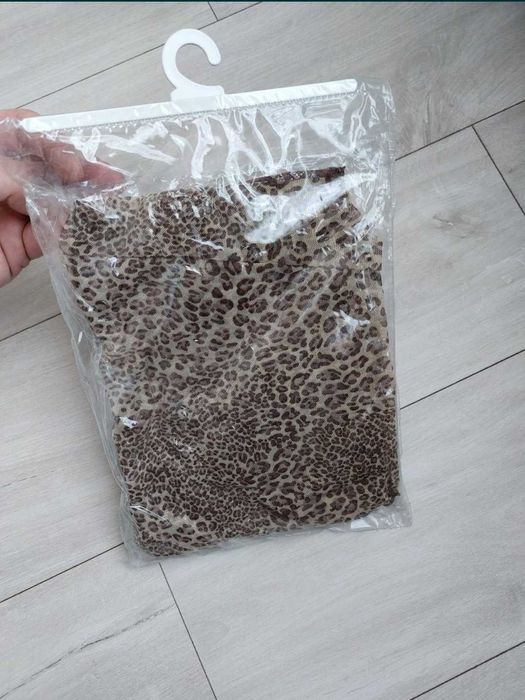 Koronkowa koszula nocna,Ręcznie robiona,projektowana w Egipcie, roz Xl