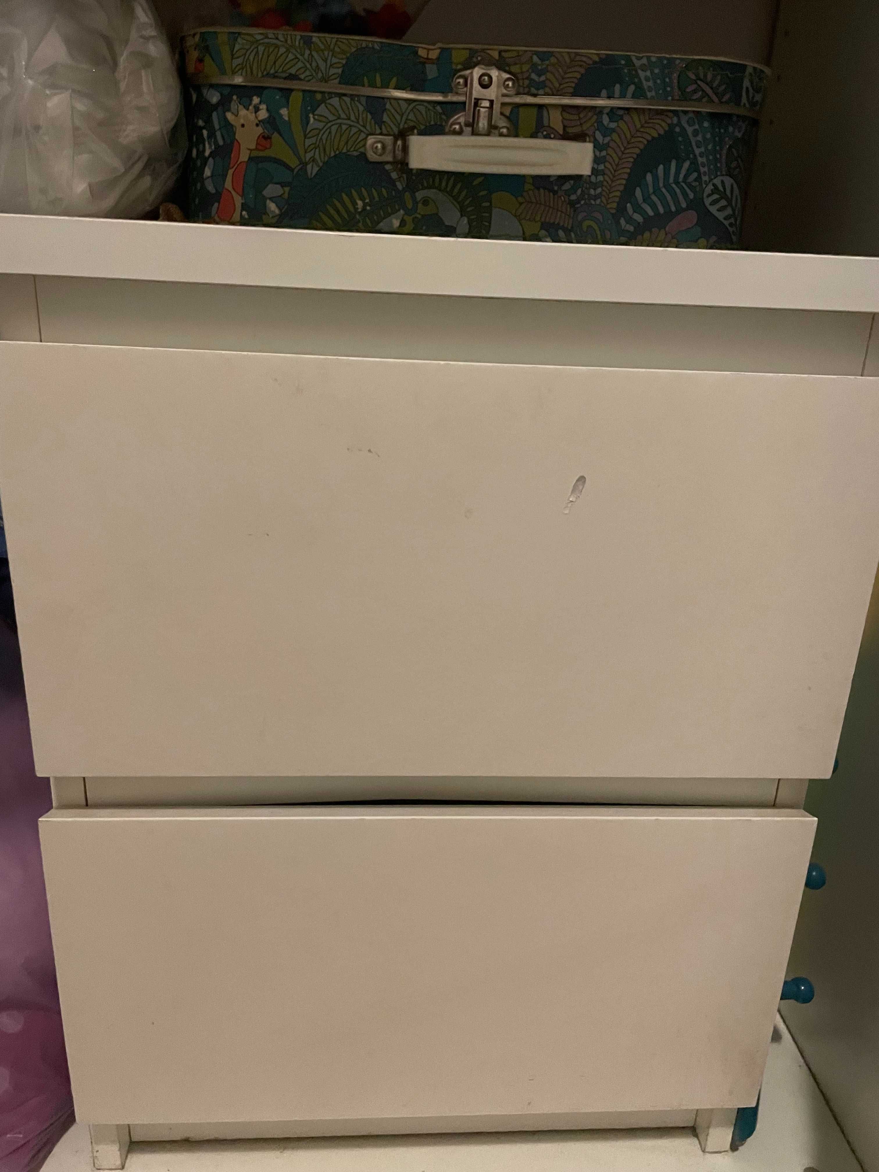 Mesas de cabeceira IKEA MALM