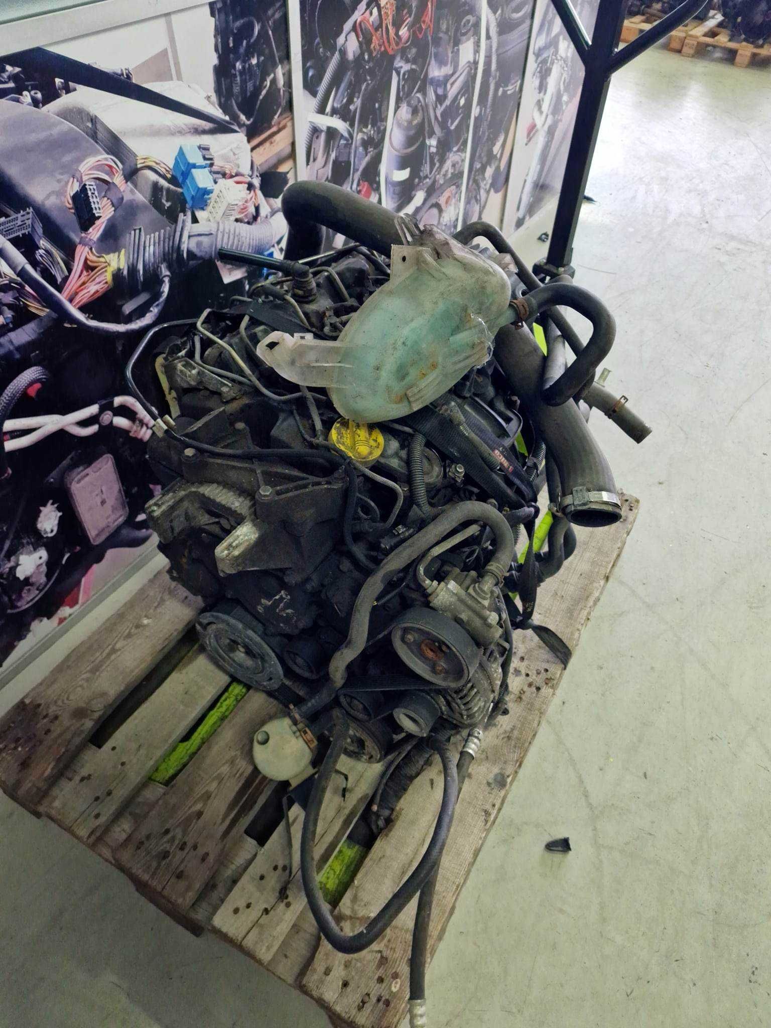 Motor Renault Master 2.5 dci 2008 G9U 650