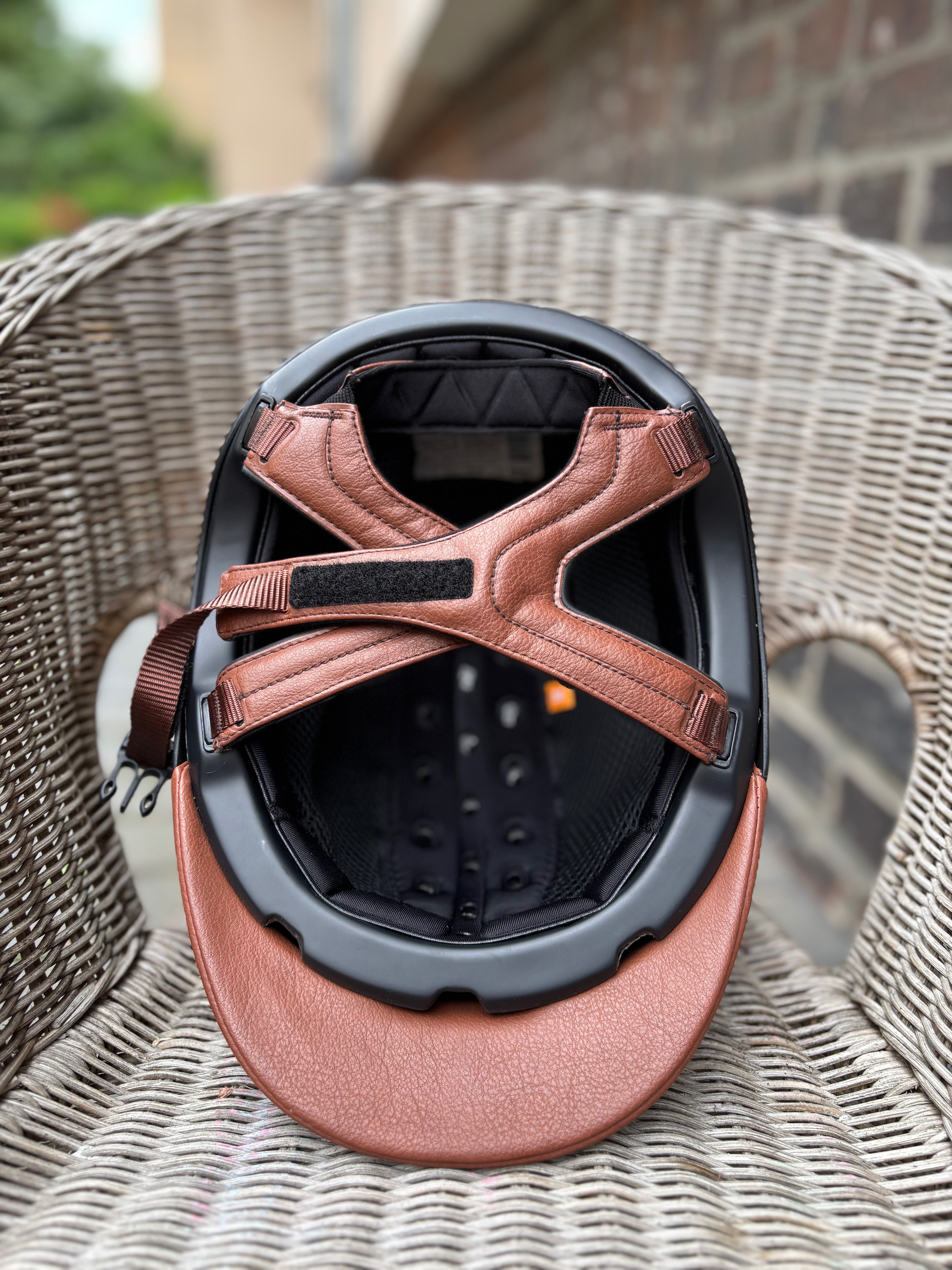 Kask/toczek do jazdy konnej