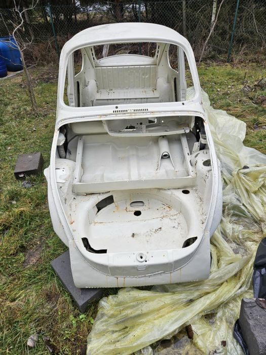 Garbus nadwozie 1303