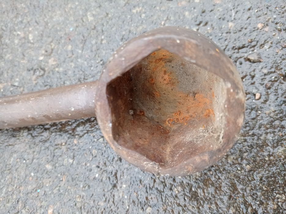 Ключ колісний, балонний Камаз