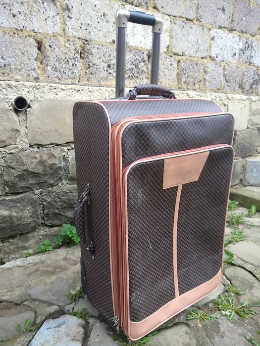 Валіза Louis Vuitton