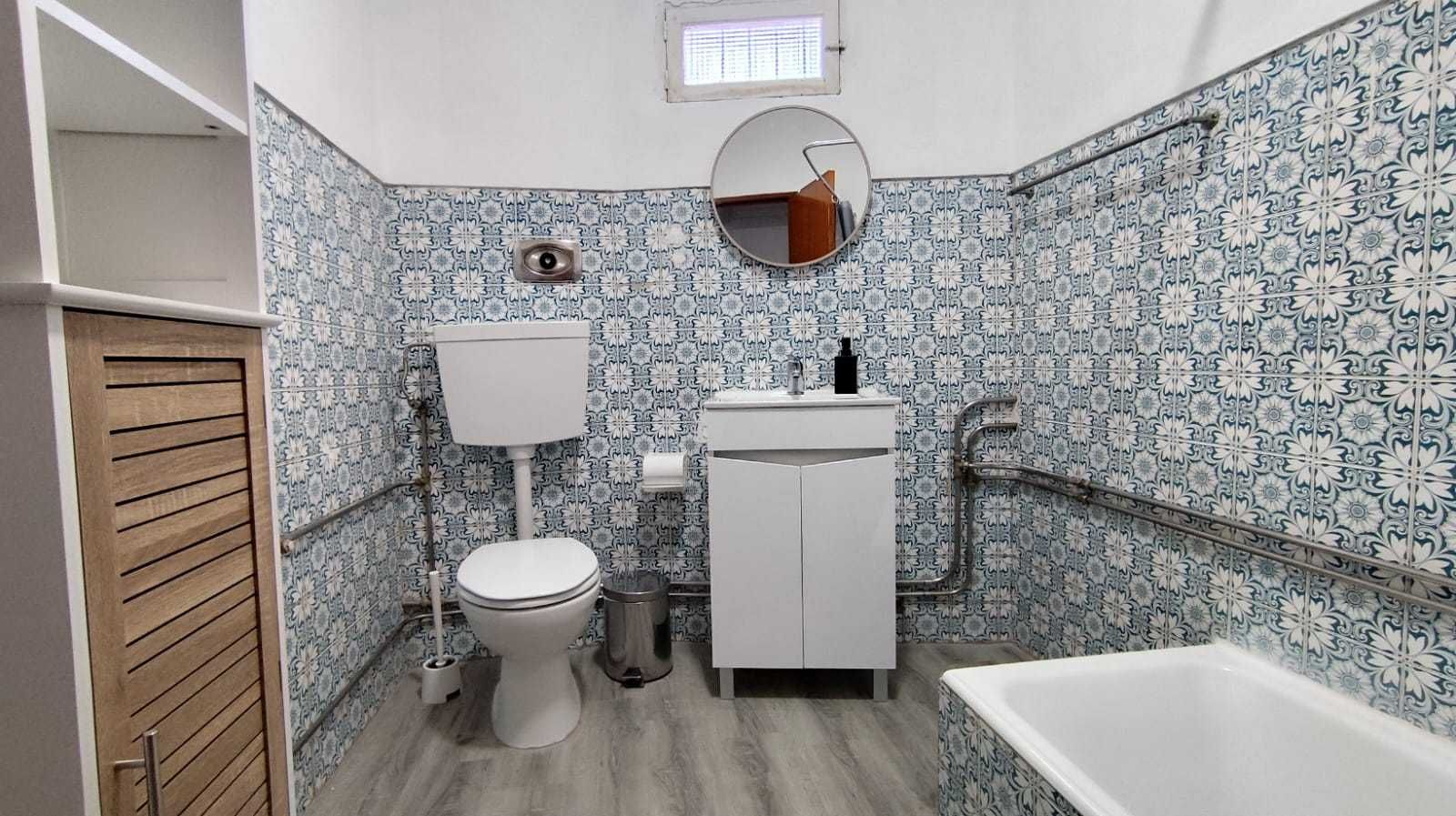 Arrenda-se Quarto para estudantes ISCAC apartamento remodelado