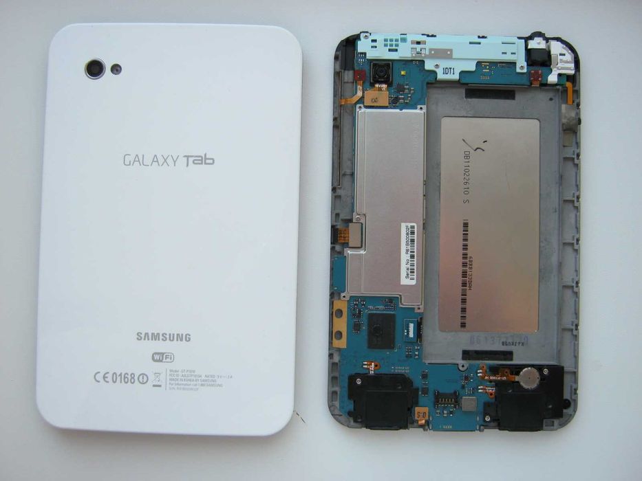 Samsung GT-P1010 не вмикається, на запчастини, гарний стан