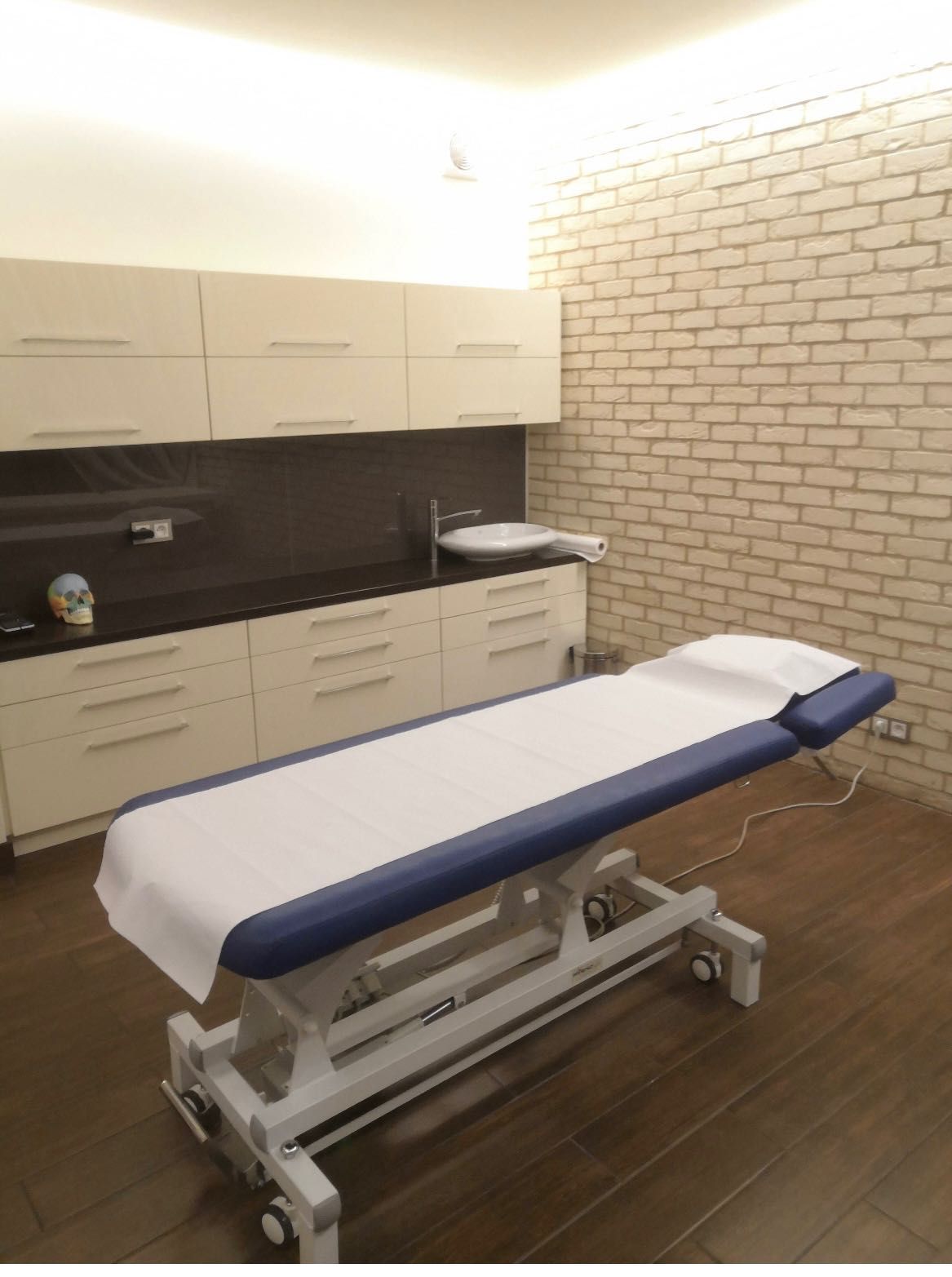 Łóżko rehabilitacyjne elektryczne