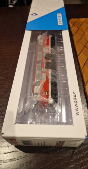 Piko-96312 PKP-VI: Spalinowóz SU45-070 "Przewozy Regionalne"