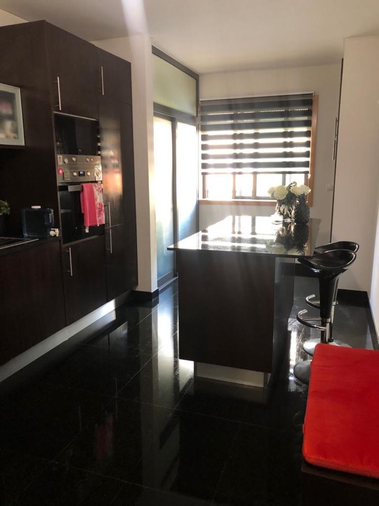 T2 Prelada Condominio Privado com Parque