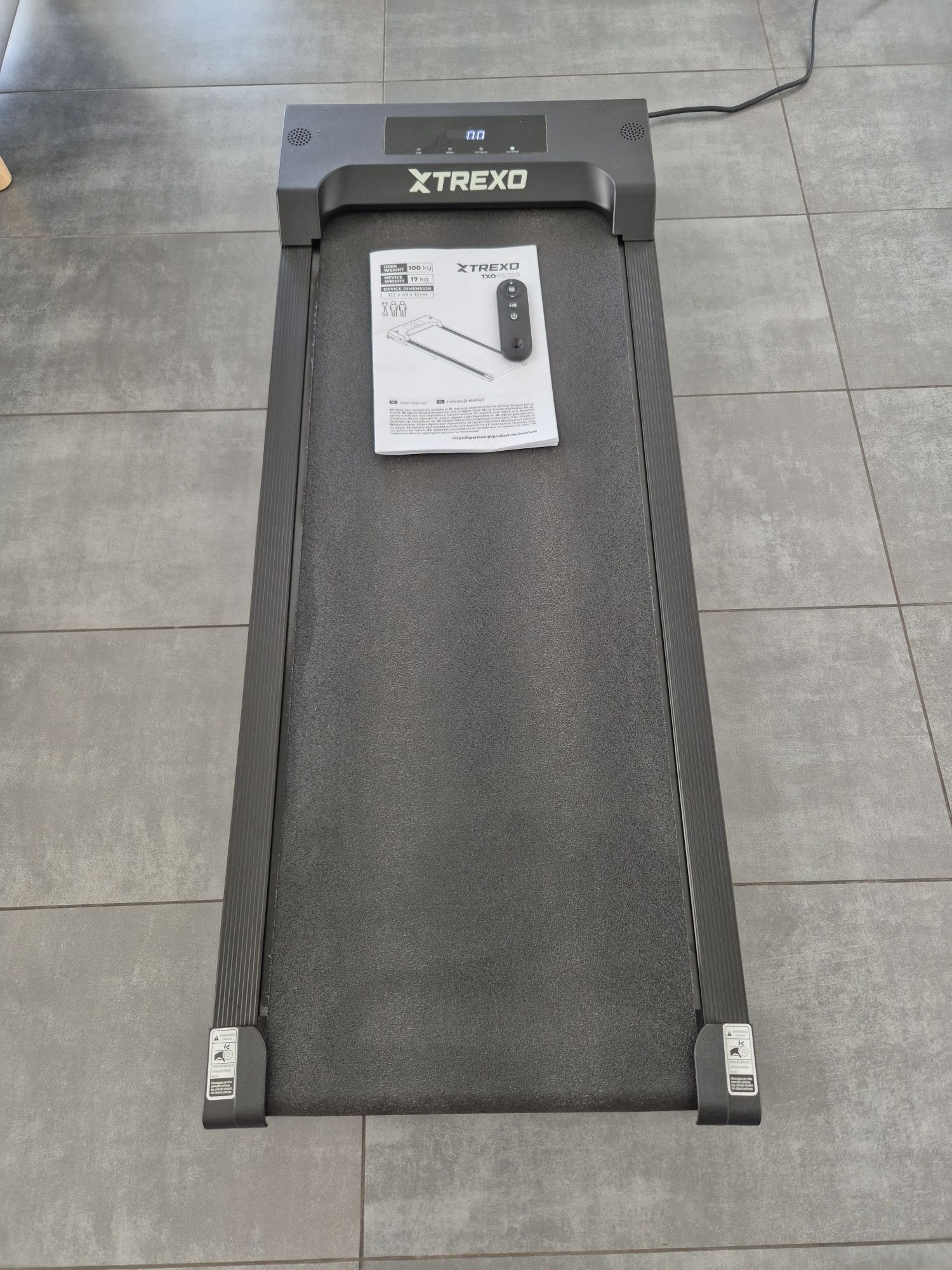 Бігова доріжка електрична TREXO Walking Pad W100 чорний (TXO-W100)