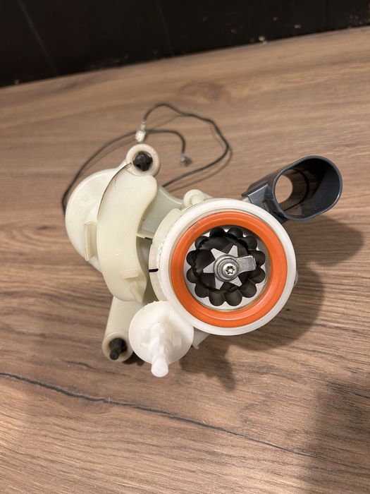 Delonghi młynek kawy