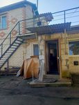 Оренда двоповерхової частини будинку