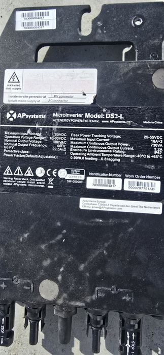 Vendo conjunto de 3 microinversores APSystems DS3-L + medidor de