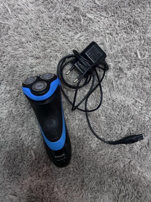 Электробритва для сухого и влажного бритья