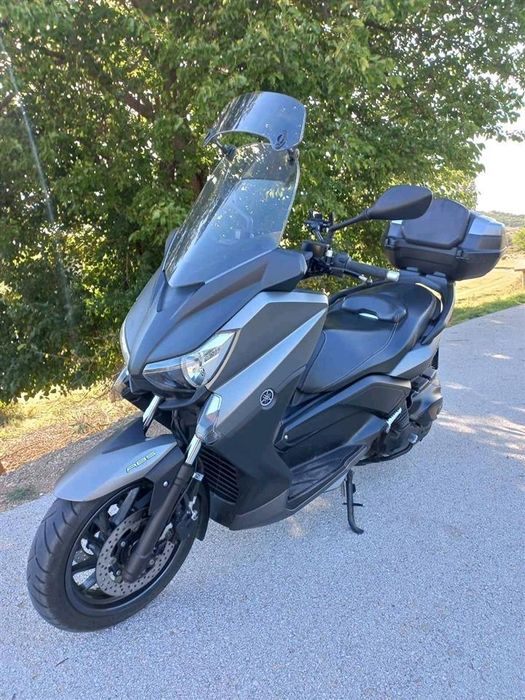 Yamaha X max 400 na  części kierownica licznik Zawieszenie przód