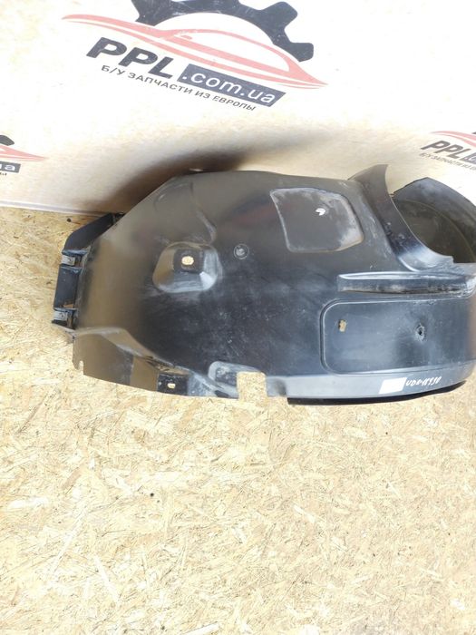 Ford C-Max MK2 2010-2019 Подкрылок передний левый AM51-R16115-BF