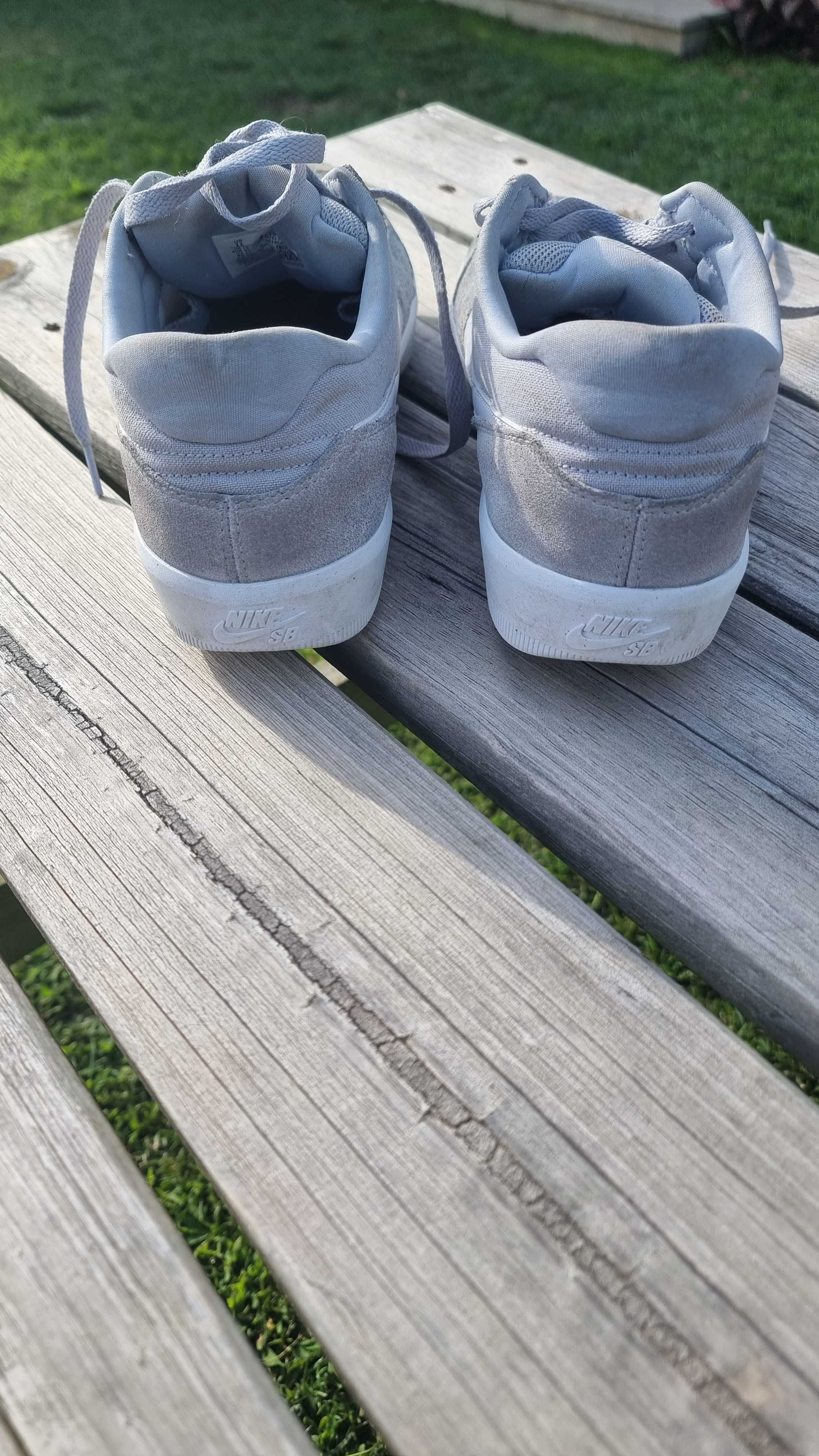 Sapatilhas Nike tamanho 45