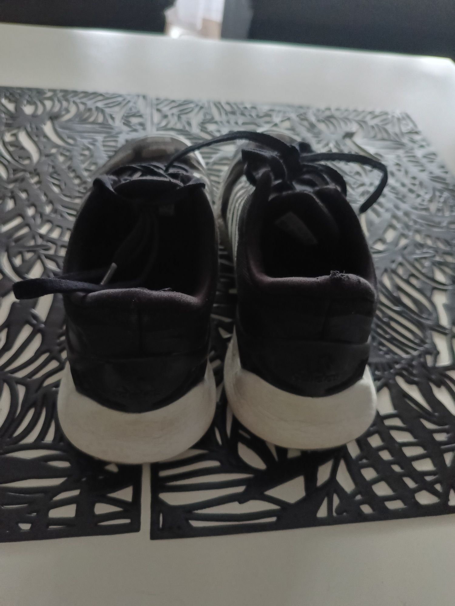 Buty Adidas 39.5 do biegania