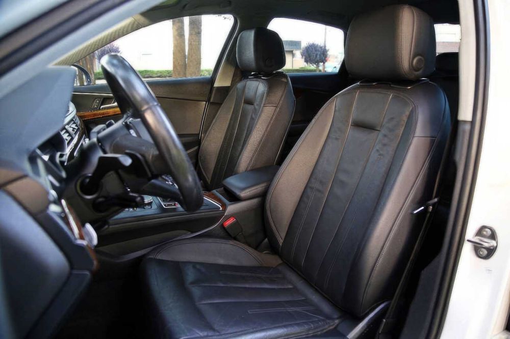 Audi A4      2019