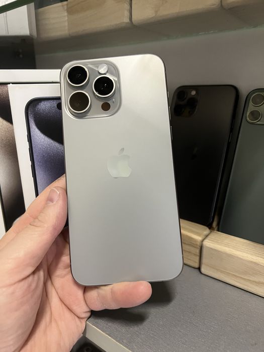 iPhone 15 Pro  Max 256gb Natural Titanium Neverlock Відмінний стан