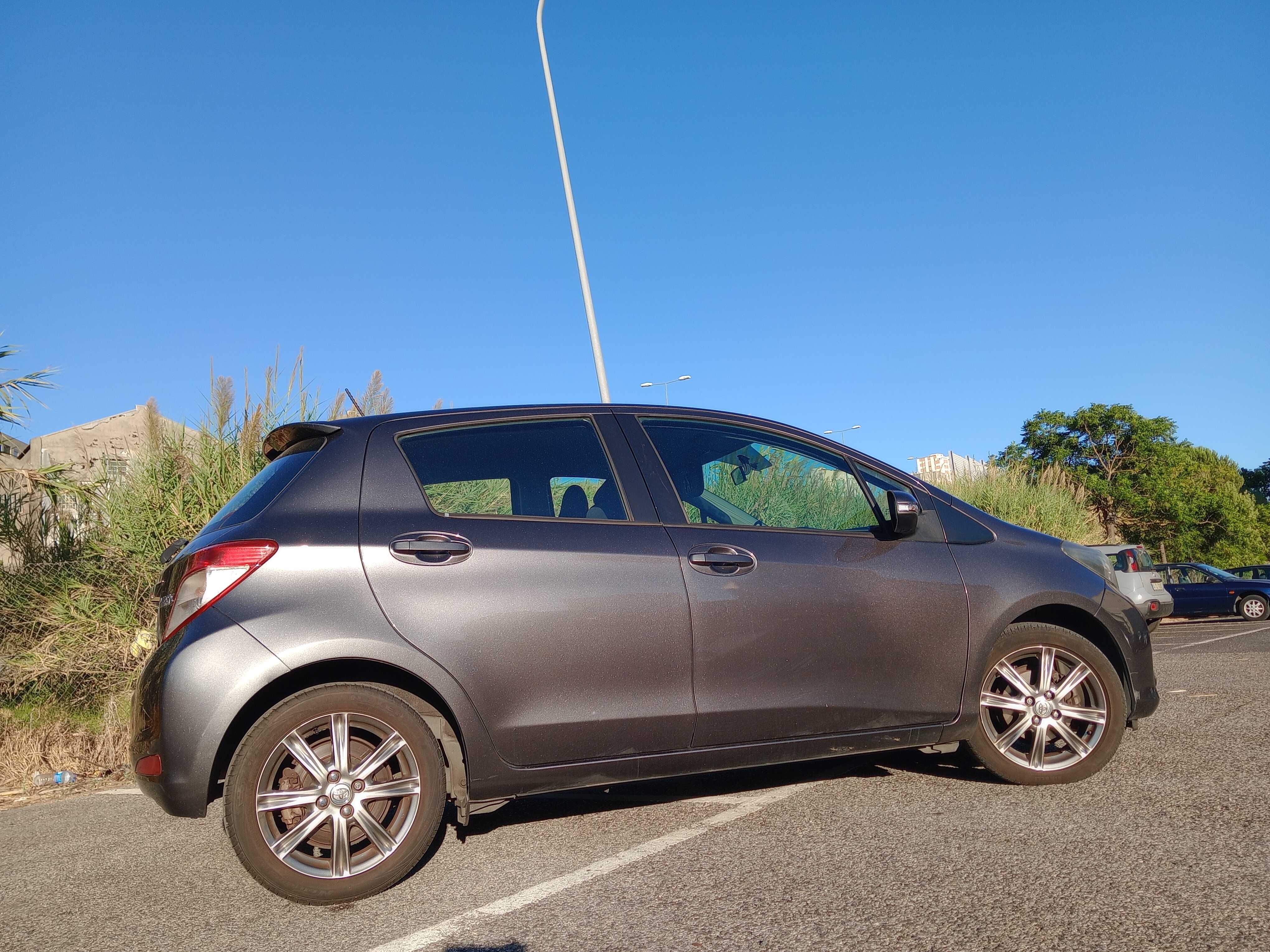 Toyota yaris 1.4 versão sport