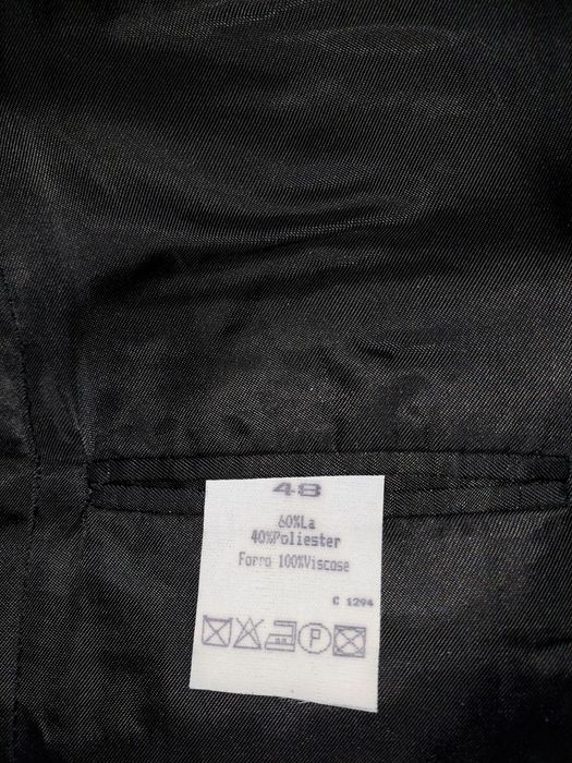 Fato preto completo com colete