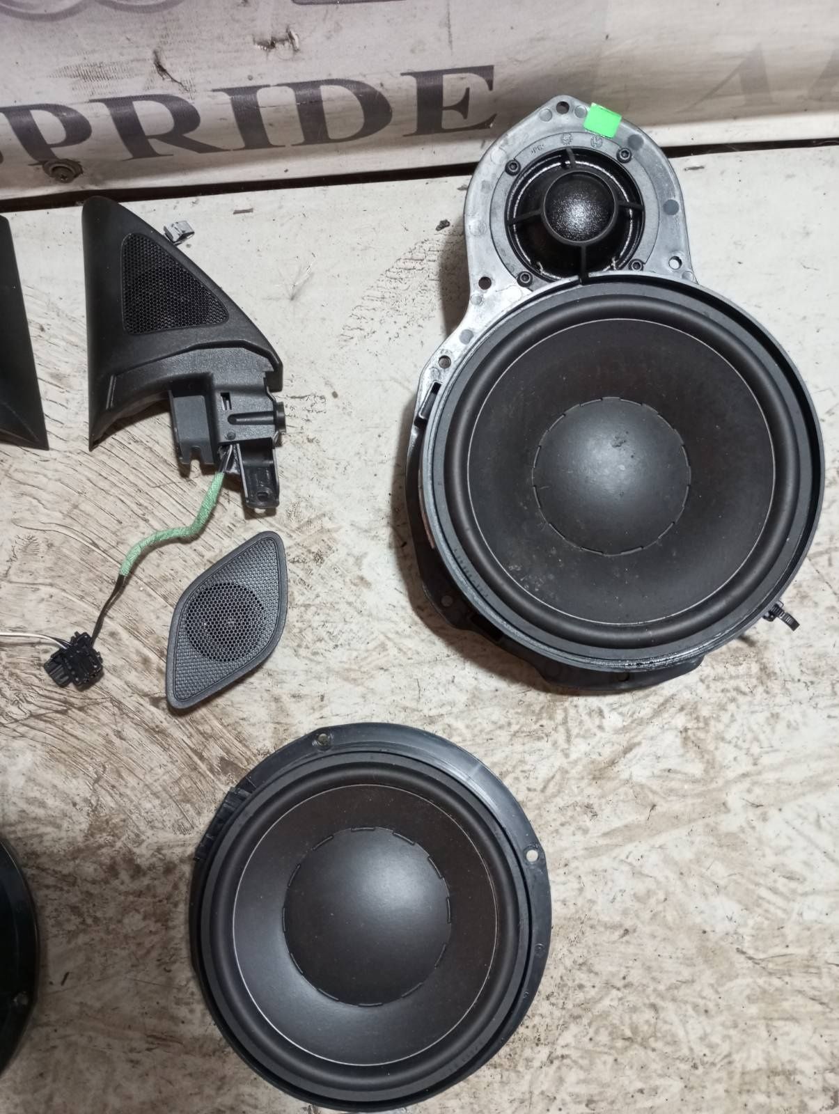Акустика колонки підсилювач Dynaudio  VW Passat B7 B6 CC комплект