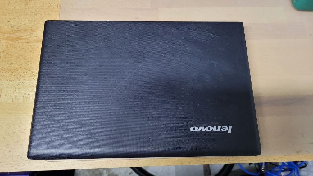 Laptop Lenovo intel i3 4gb RAM