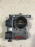 Дросельная заслонка Opel z16XEP 055352858