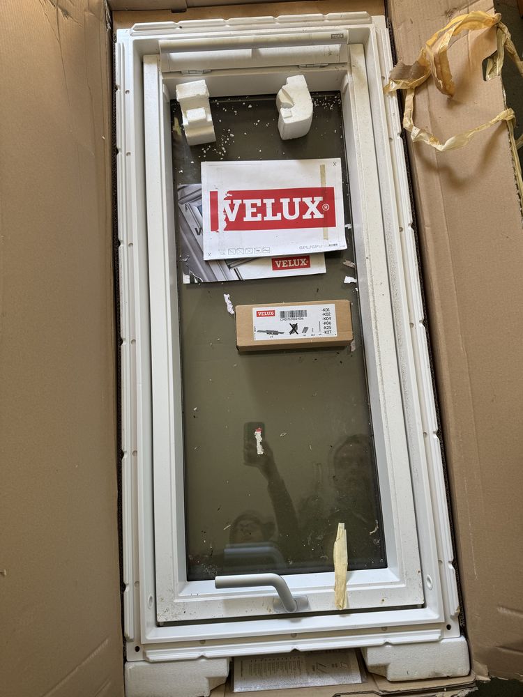 Okno dachowe Velux 55 x 118 GPUCK060060