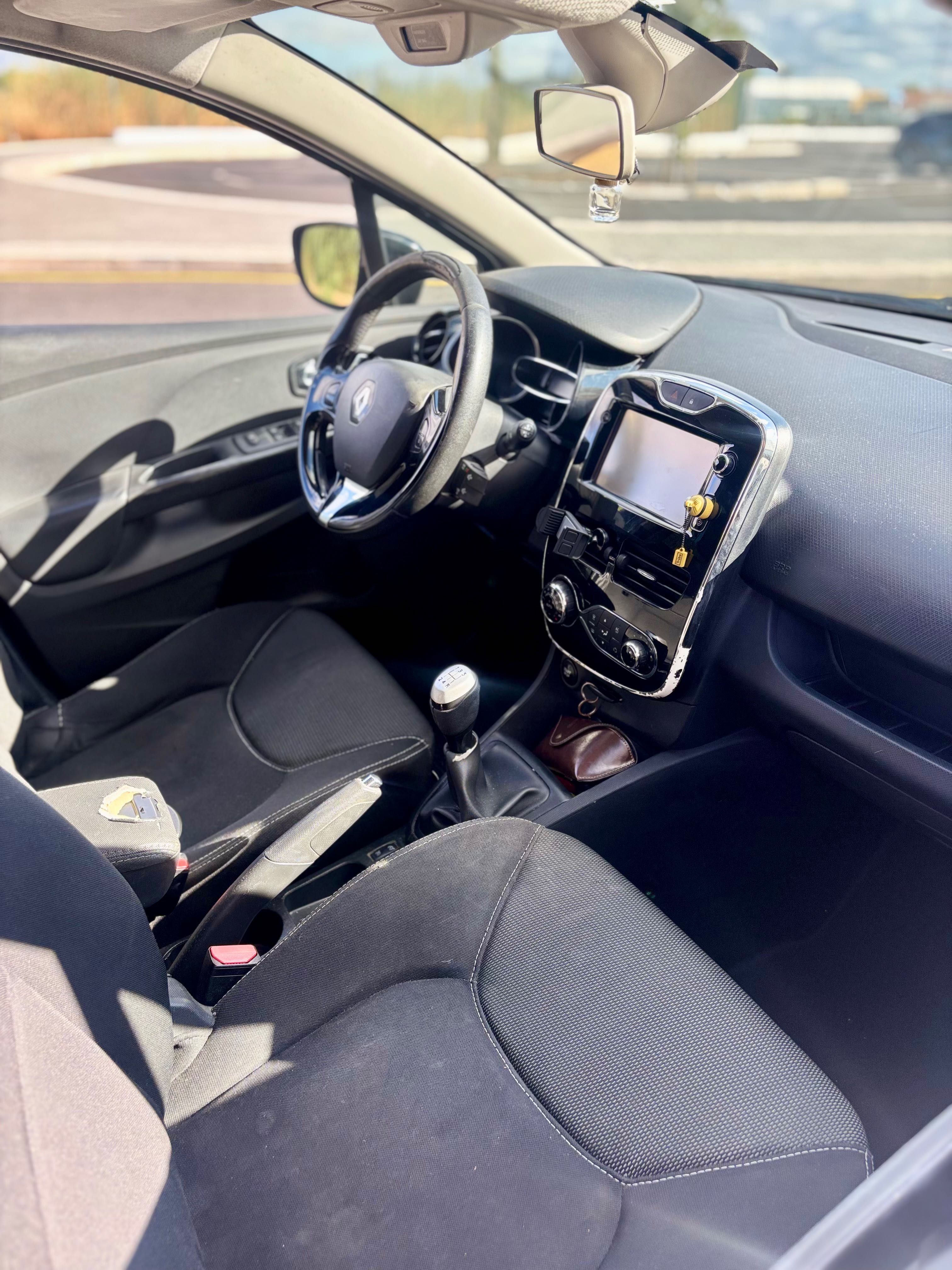 Renault Clio Sport Tourer 1.5 DCi Dynamique S