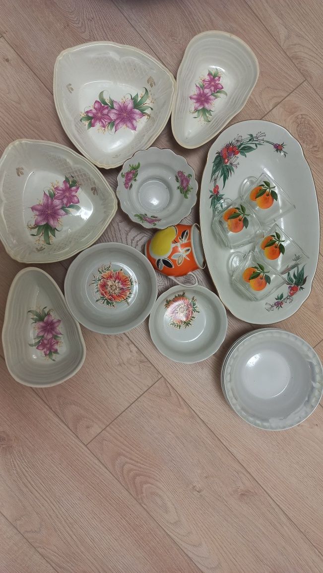 Блюдо, чашки, супові тарілки, салатники