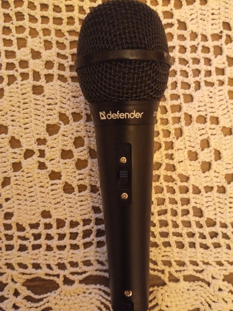 Mikrofon dynamiczny Defender