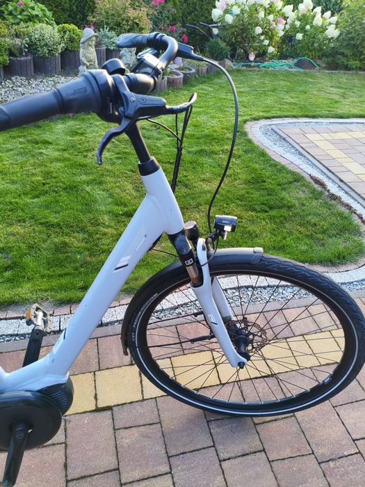 Rower Damka Giant Entour E+ Elektryczny