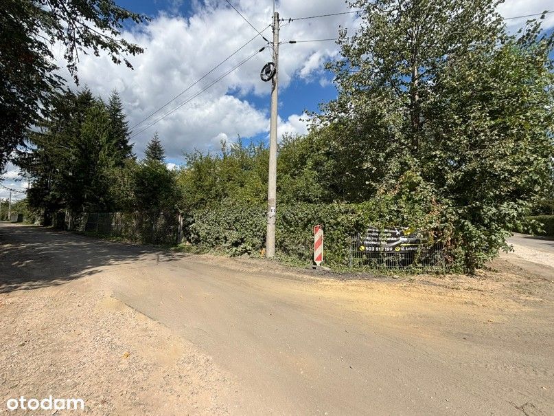 Działka budowlana w mieście z dostępem do mediów