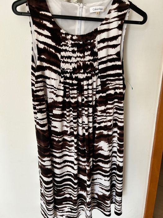 Vestido Calvin Klein